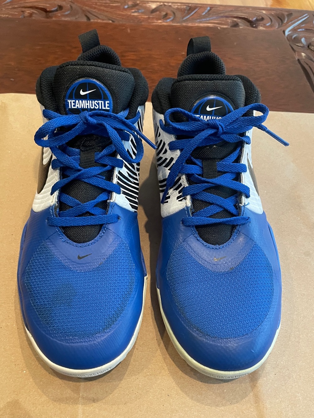Nike Men's Royal Blue & Black Team Hustle Basketball Sneakers